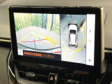 【パノラミックビューモニター】専用のカメラにより、上から見下ろしたような視点で360度クルマの周囲を確認することができます☆死角部分も確認しやすく、狭い場所での切り返しや駐車もスムーズに行えます。