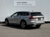 ◆バック/万が一を考え、安全性を重視する方に選ばれているVOLVO車。ドアを開閉するとその重み・厚みに驚くはず