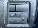 アイドリングストップ機能がついているので、停車時にエンジンを止めて燃料消費を抑えます。環境にもお財布に優しいですね♪
