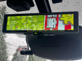 スマートルームミラーになっています 8人乗車時でも後方確認ができます