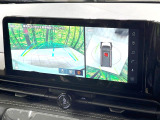 【アラウンドビューモニター】専用のカメラにより、上から見下ろしたような視点で360度クルマの周囲を確認することができます☆死角部分も確認しやすく、狭い場所での切り返しや駐車もスムーズに行えます。