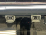 【デュアルカメラブレーキサポート】走行中に前方の車両等を認識し、衝突しそうな時は警報とブレーキで衝突回避と被害軽減をアシスト。より安全にドライブをお楽しみいただけます。