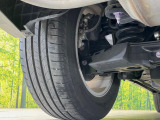 お車を安心してお乗りいただく為には、足回りの定期点検が欠かせません。サービスサポート(有償保証)では無料点検もご提供しており、安心のカーライフをお過ごしいただけるサポート体制が整っています。