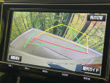 【バックカメラ】駐車時に後方がリアルタイム映像で確認できます。大型商業施設や立体駐車場での駐車時や、夜間のバック時に大活躍!運転スキルに関わらず、今や必須となった装備のひとつです!