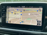 「ディスカバープロ」ナビゲーション機能をはじめ、車両設定や走行情報の確認など、多彩な機能をスマートに操作できます。