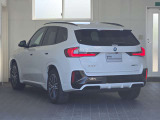 この度は弊社認定中古車をご覧いただき誠にありがとうございます。弊社はBMW 正規ディーラーですので遠方のお客様も安心してご購入下さい。ご不明な点がございましたらお気軽にお申し付けください。