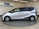 ボディーカラーは「シルバーメタリック」カラーコードは「1F7」