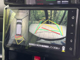 【パノラミックビューモニター】専用のカメラにより、上から見下ろしたような視点で360度クルマの周囲を確認することができます☆死角部分も確認しやすく、狭い場所での切り返しや駐車もスムーズに行えます。