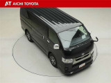 両側パワースライドドア付きだから、狭い駐車スペースなどでの乗り降りラクラク♪小さなお子さまのいるご家庭には嬉しい装備です。