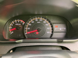 視認性の高いメーターで、速度や回転数などを確認しやすいです。運転に必要な情報を的確に把握でき、安全運転をサポートします。
