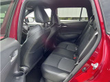 ゆとりある広々とした車内空間は、ドライブを始め買い物やレジャーなど、幅広く活躍します。一人でもみんなとでもお出かけを楽しみましょう!