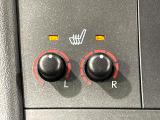【シートヒーター】寒い日に重宝するシートヒーター!エアコンより早く温まってくれるので寒がりの人も安心ですね♪エアコンの温風は乾燥するから苦手、という方にもをおすすめです。