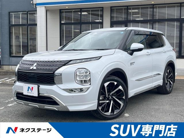 アウトランダー PHEV 2.4 P 4WD 