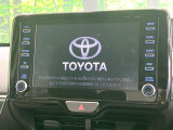 【メーカー純正ナビ】インテリアに溶け込むスタイリッシュな「専用設計」メーカーナビを装備♪視認性や操作性など基本性能にも優れ、より上質なカーライフをお楽しみいただけます。