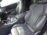 お車の車検や板金等も自社整備工場にて対応致しますので、ご安心下さい。お客様からのご来店、ご連絡をスタッフ一同心よりお待ちしております。