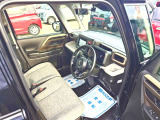 【届出(登録)済未使用車とは】自動車の分類では「新車」「中古車」この2種類しかありません。走行距離が100km未満かつ初度登録または初度届出された車両を「届出(登録)済未使用車」と呼んでいます。