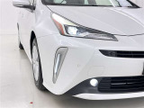 フォグランプ装着車です。暗い夜道の車両前方を明るく照らします