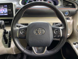 【純正革巻きステアリング】上質な革を使用することで、手にしっかり馴染みとても運転しやすいハンドルです♪