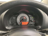 すっきりとしたデザインで、見やすいアナログメーターです