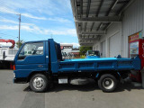 ディーゼル、2WD、マニュアル、ABS、2トン、ダンプ、低床、荷台内寸約:L310&times;W158&times;H32