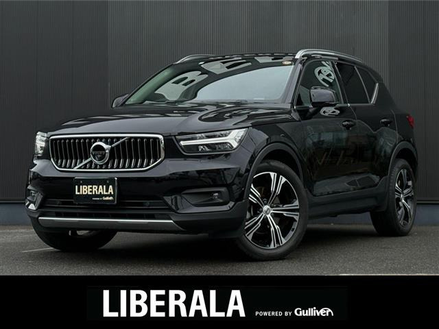 XC40 4WD 本革シート