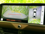 停車中にテレビや映像を楽しめる機能です。休憩時間などに、リラックスした時間を提供します。快適な移動をお手伝いします。
