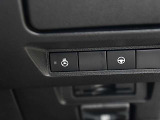 ハンドルヒーター搭載で、寒い時期の運転時に重宝します。
