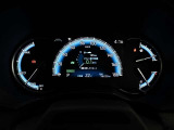 展示車は全てトヨタの車を知り尽くしたエキスパートが基本性能に関わる機能や状態を徹底的にチェックしています。消耗部品の事前交換など法定12ヶ月点検相当の点検・整備を必ず実施しています。