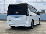 セレナ 2.0 ハイウェイスターV 