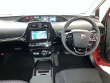 この車で色んな場所へドライブに出かけてみませんか。