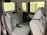 新車・中古車・サービス工場一体型店舗です。中古車はもちろん、ダイハツの新車も販売しておりますので是非一度ご来店下さい!
