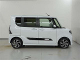 この度は、当社の展示車をご覧いただきまして、誠に有難うございます。自信をもってお勧めできる車となりますので、ごゆっくりご覧頂きたいと思います。