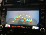 バックガイドモニターで、後方を確認しながら安心して駐車することができます。運転初心者も熟練者も必須の機能ですよ!