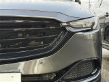 【LEDヘッドライト】消費する電力が少なく耐久年数が長いのが特徴のヘッドライトです。さらに長持ちさせたい方は、ヘッドライト・フロントガラスなどのコーティングもご用意しています。