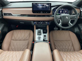 アウトランダー PHEV 2.4 P エグゼクティブ パッケージ 4WD 本革シート