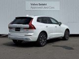 ◆バック/万が一を考え、安全性を重視する方に選ばれているVOLVO車。ドアを開閉するとその重み・厚みに驚くはず