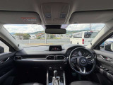 車内も広々としており、落ち着いた配色のインテリアで上質な空間となっております☆