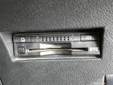ナビ連動タイプのETC車載機です。ナビゲーションと連動してくれますのでカード未挿入を知らせてくれるなど便利な機能が追加されています。