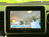 停車中に、地上デジタル放送を楽しめるTV機能が搭載されています。長距離移動や休憩時間に、番組を視聴してリラックスできます。快適なドライブをさらに充実させます。