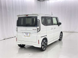 軽自動車は燃費も良くて経済的♪小さなボディで運転しやすい!細い道だってラクラク運転♪