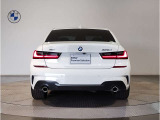 【認定中古車保証】BMW認定中古車は保証も充実しております。2年間もしくは、1年間の保証に加え、最大4年間までの保証延長も可能でございます(対象車種限定)!充実の保証で、安心してお車をご利用いただけます!