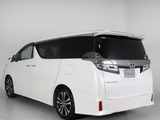★展示前点検実施★特殊な機材も用いて、全車点検を実施しております!