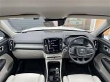 XC40 B4 AWD インスクリプション 4WD 本革シート 修復歴無し