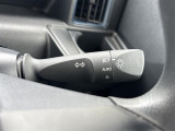 【 オートライト 】オートライトなのでライトの点け忘れを気にすることなく運転が出来ます♪//