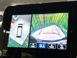 【全方位モニター用カメラ】専用のカメラにより、上から見下ろしたような視点で360度クルマの周囲を確認することができます☆死角部分も確認しやすく、狭い場所での切り返しや駐車もスムーズに行えます。