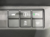 【クリアランスソナー】バンパーに付いたセンサーが障害物を検知!一定の距離に近づくとアラートで教えてくれます♪狭い駐車スペースや車庫入れ時も安心ですね☆