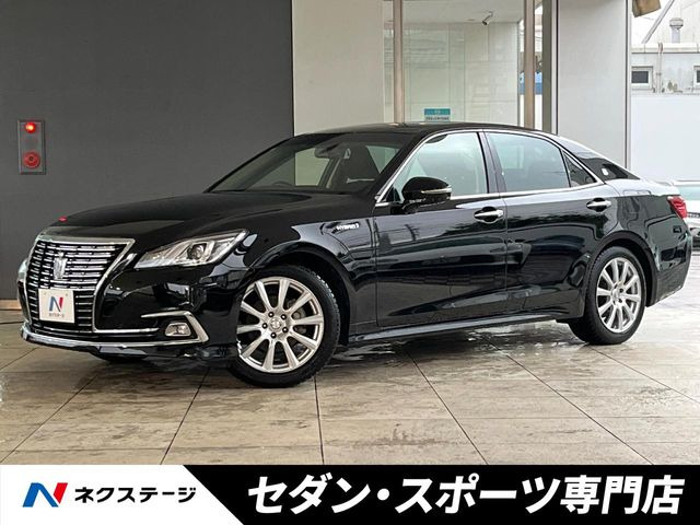 クラウン ハイブリッド 2.5 ロイヤルサルーン