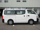 大型のサービス工場を併設しています。納車前の点検整備はもちろん、ご購入後の点検・メンテナンス・保証修理もお任せ下さい!お得なメンテナンスパックがお勧めです。