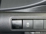 【横滑り防止機能】 車両走行安定補助システム搭載  車が横滑りしそうになった際に、横滑りを防ぐ安全装備が付いています。