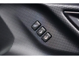 運転席のシートポジションメモリー機能は、登録済みの運転者と交代しても、シートポジションの変更の手間がかかりません。
